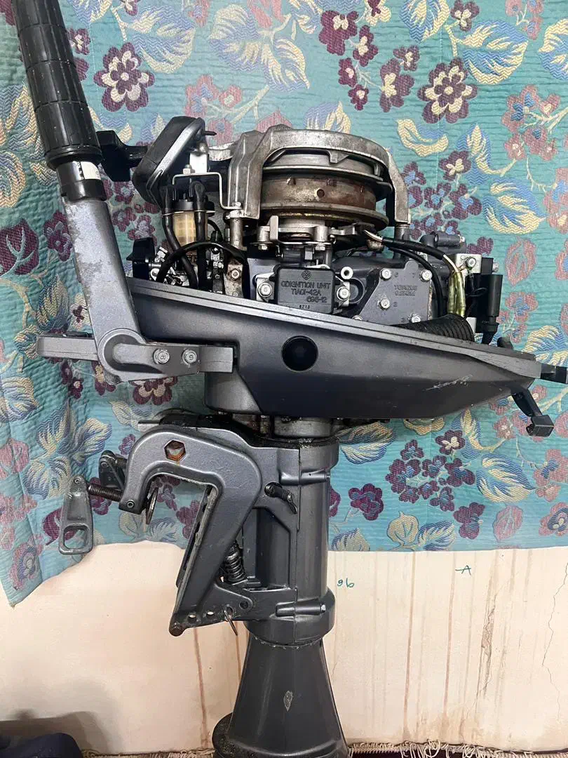 موتور قایق|قایق و سایر وسایل نقلیه|شیبکوه (هرمزگان), |دیوار