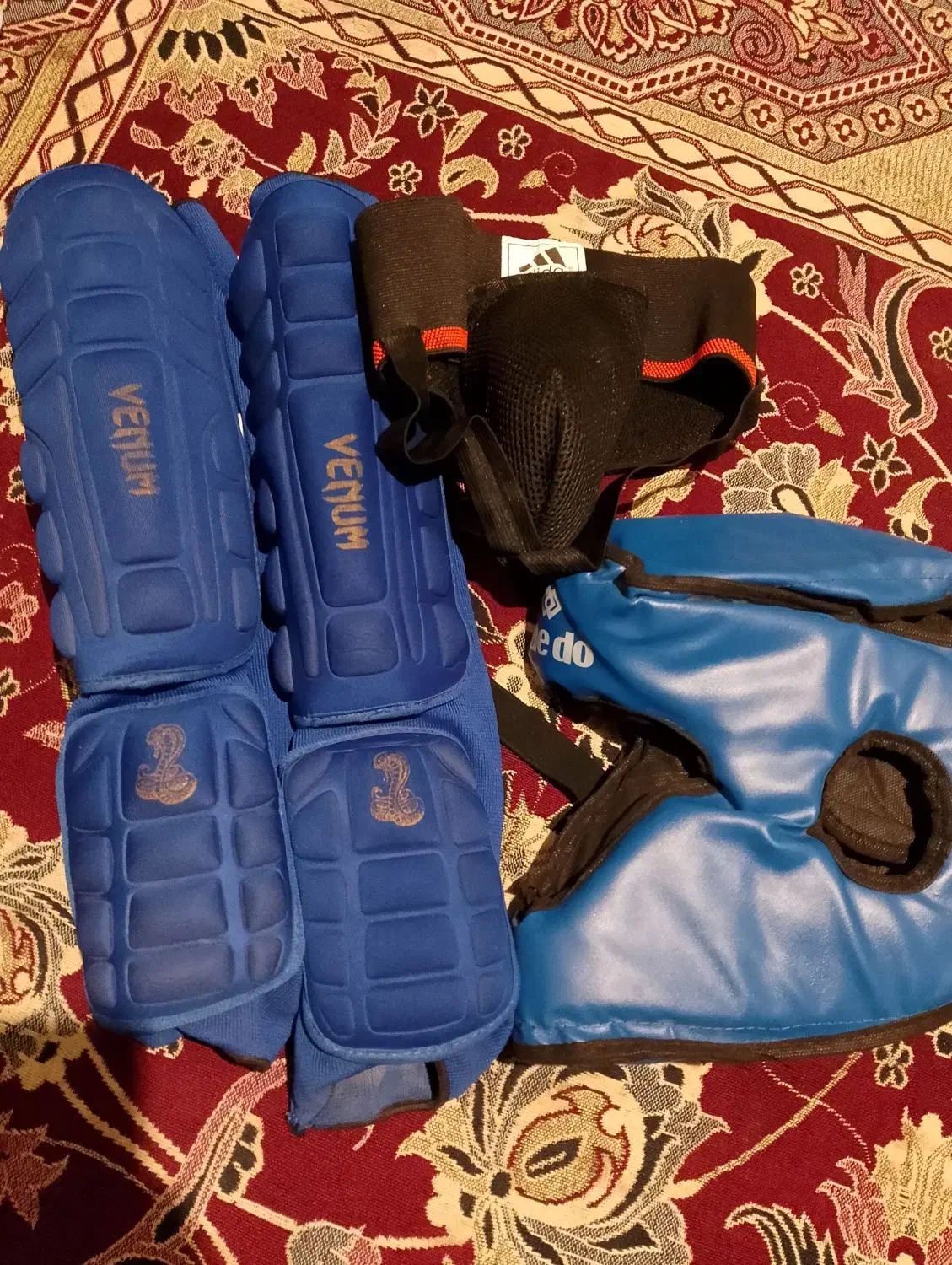 لباس کونگ فو ساق پا .کلاه.بیضه بند.نونو|لباس|خاش, |دیوار