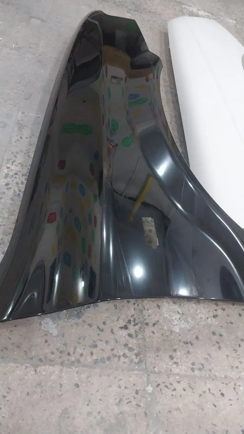 قطعات بدنه رنگ شده کوره ای|قطعات یدکی و لوازم جانبی|رشت, حومه رشت|دیوار