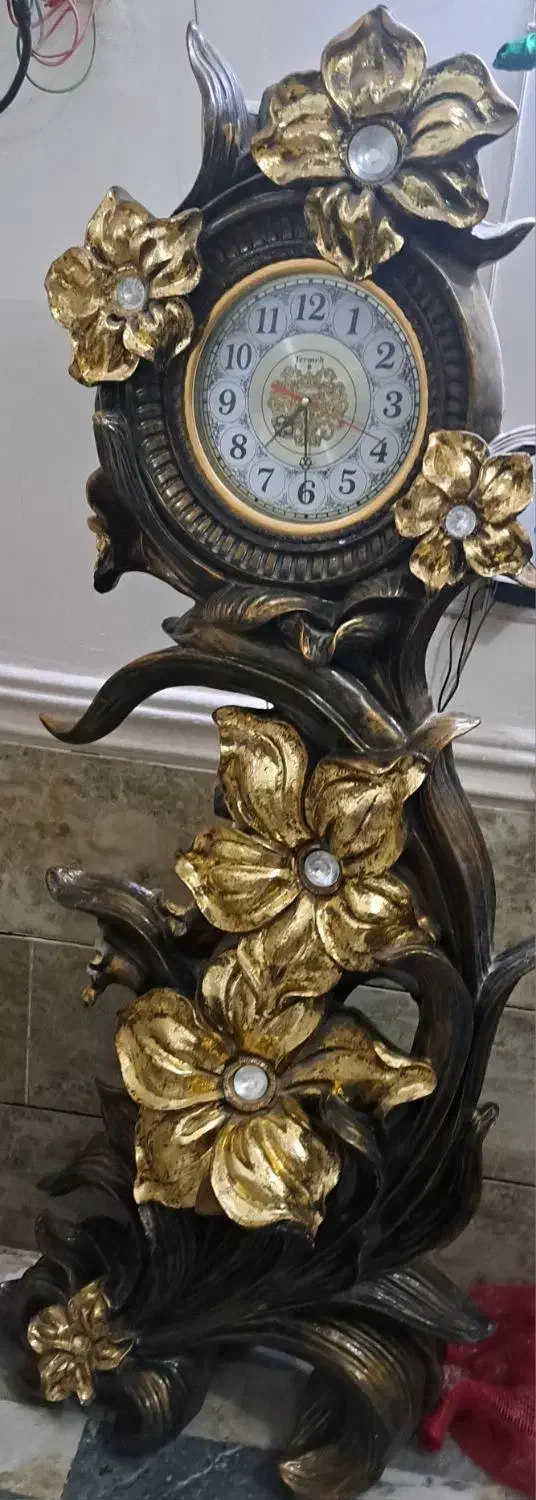 فروش کالا|ساعت دیواری و تزئینی|اردستان, |دیوار