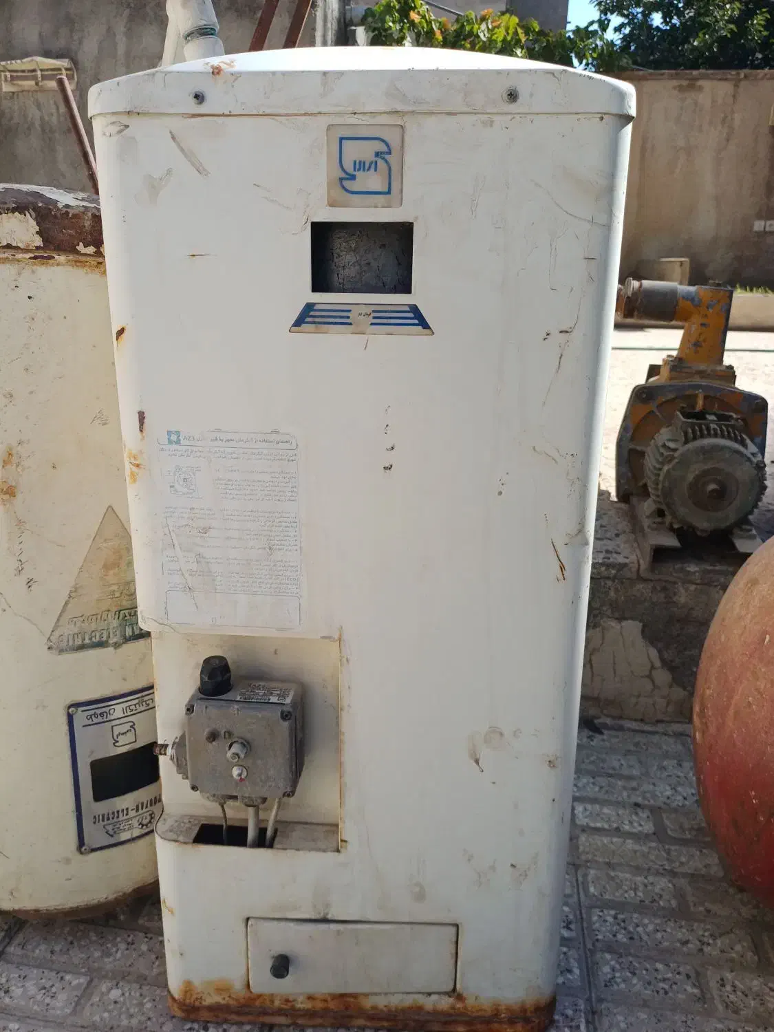 آبگرمکن برقی و گازی|آبگرمکن، پکیج، شوفاژ|مشهد, سجاد شهر|دیوار