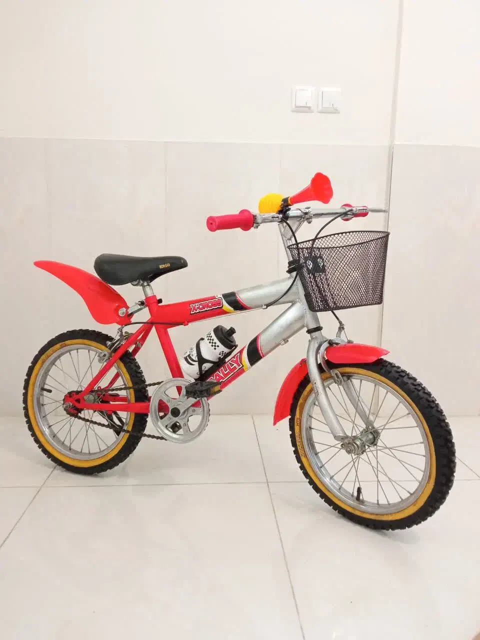 دوچرخه شماره ۱۶ مارک رالی حرفه ای بهترین جنس|دوچرخه، اسکیت، اسکوتر|بروجن, |دیوار