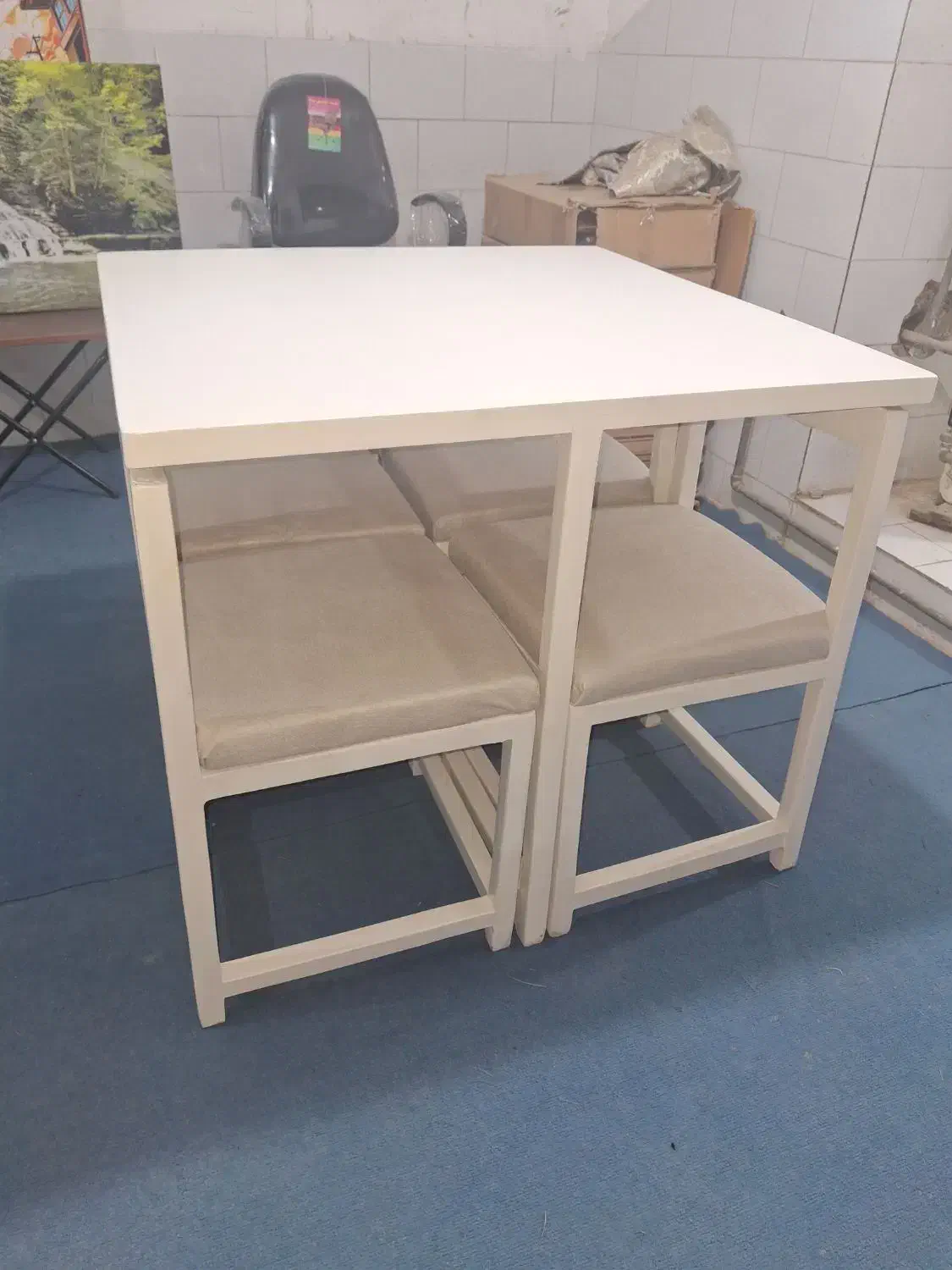 میزغذاخوری4نفره کم جا|میز و صندلی غذاخوری|بندر گناوه, |دیوار