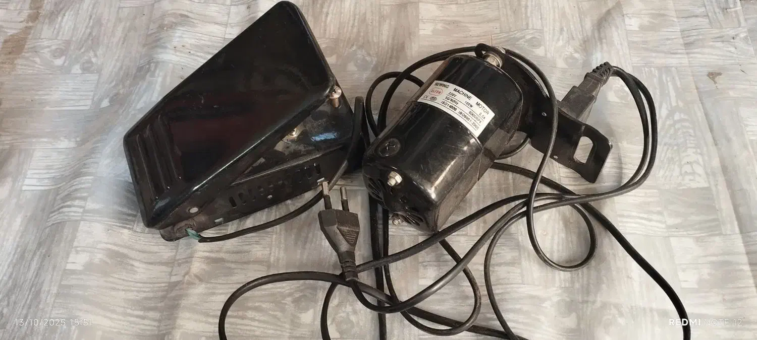 موتور و پدال چرخ خیاطی|لوازم خیاطی و بافتنی|آران و بیدگل, |دیوار