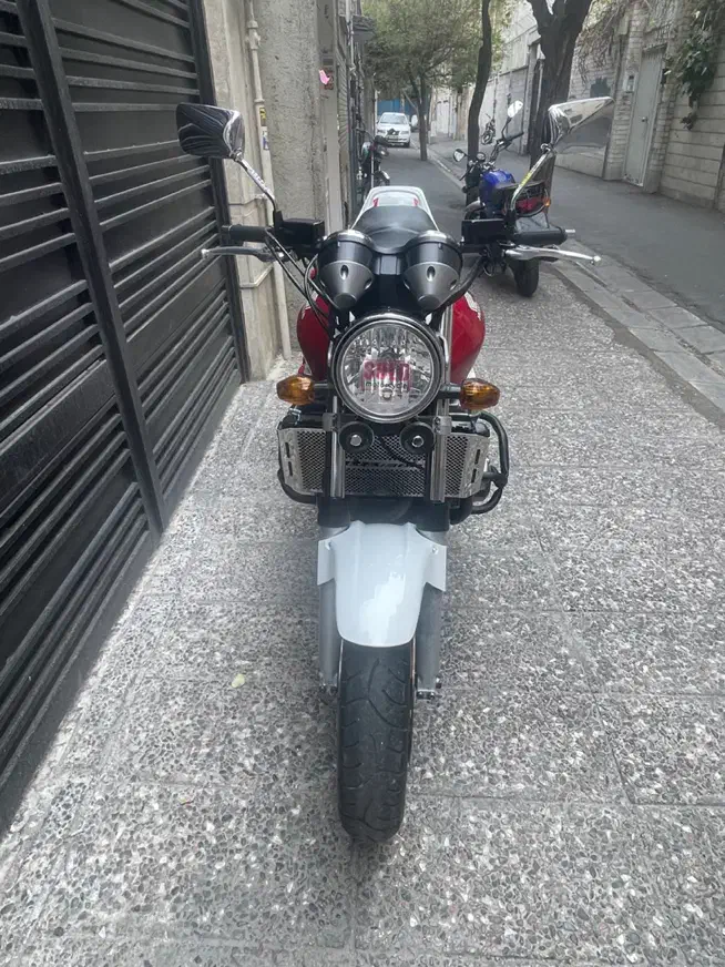 سی بی ۱۳۰۰|موتورسیکلت|تهران, هفت حوض|دیوار