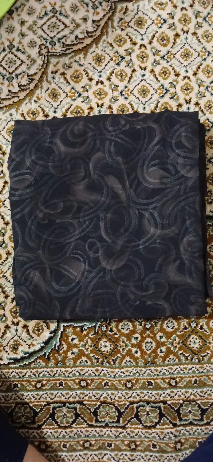 چادر|لباس|قم, لسانی|دیوار