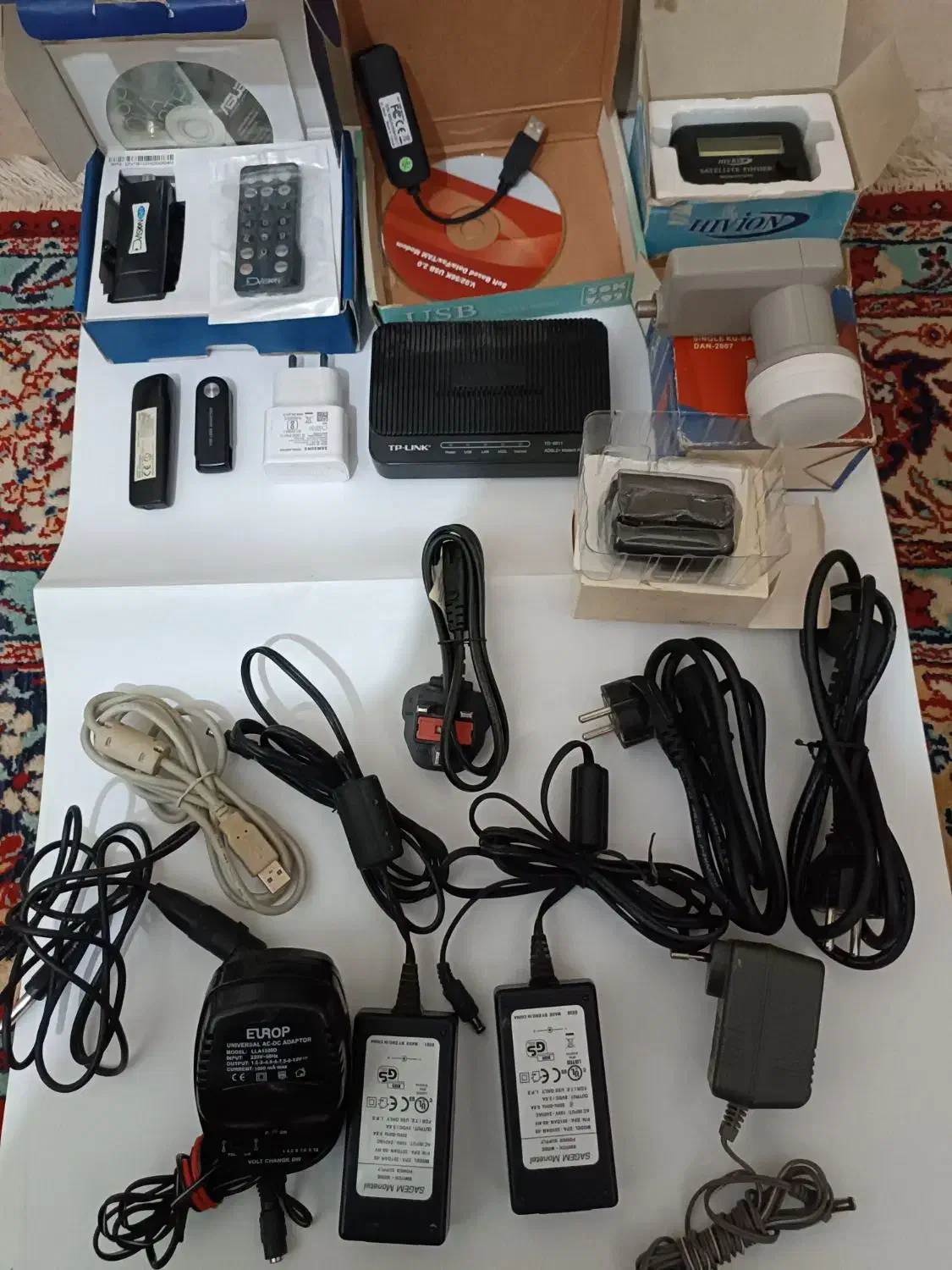 فروش تعدادی لوازم و تجهیزات رایانه‌ای و دیجیتالی|قطعات و لوازم جانبی رایانه|قم, سراجه (۱۵ خرداد)|دیوار