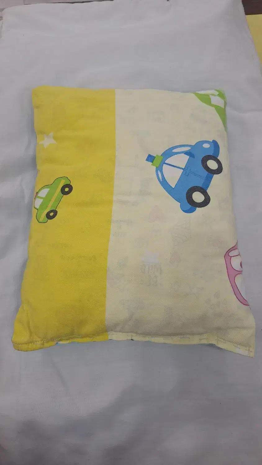 قنداق فرنگی و سرویس خواب|اسباب و اثاث بچه|اهواز, شهرک دانشگاه|دیوار