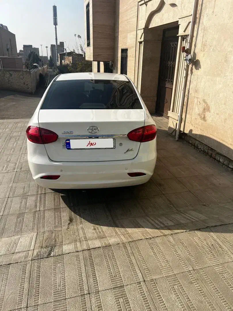 جک J4درحد خشک|خودرو سواری و وانت|هشتگرد, شهرک ولیعصر (مصلی)|دیوار