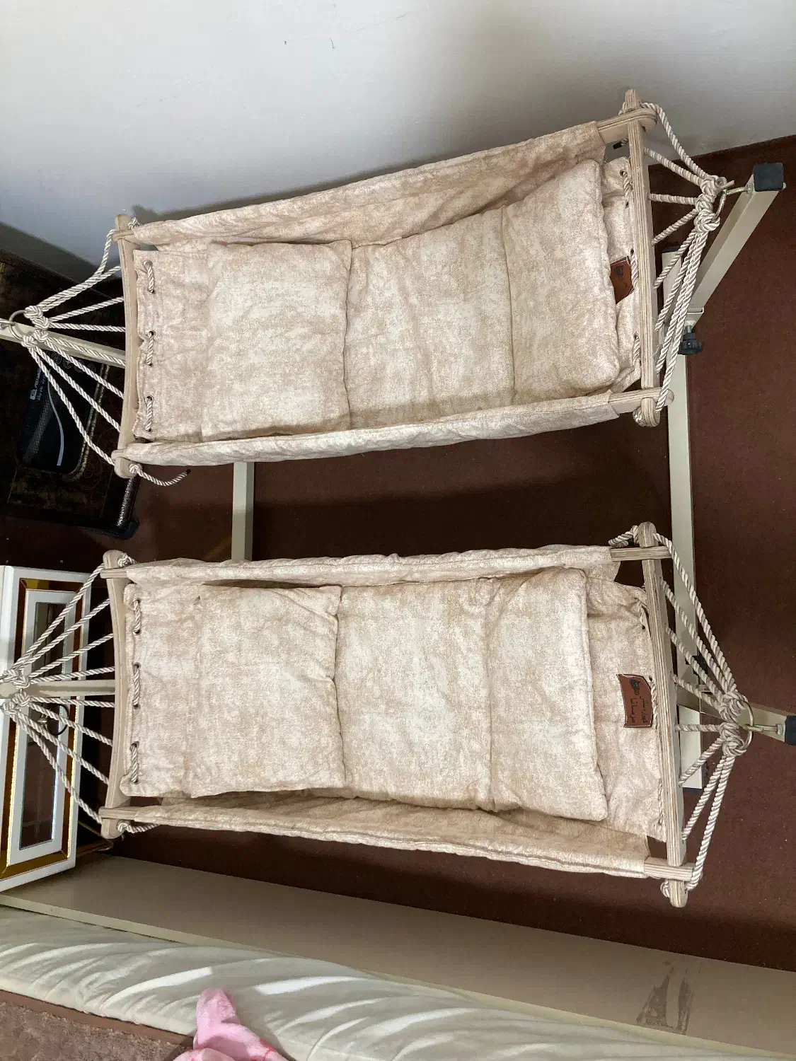 بانوج دوقلو|اسباب و اثاث بچه|تربت جام, فاز ۲ فرهنگیان|دیوار