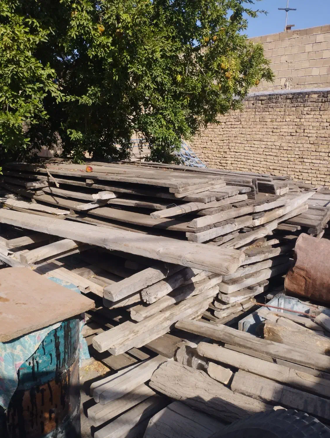 تخته روسی ، قالب شده ، شمی تیر، دوتراش  چهارتراش|مصالح و تجهیزات ساختمان|لنجان, |دیوار