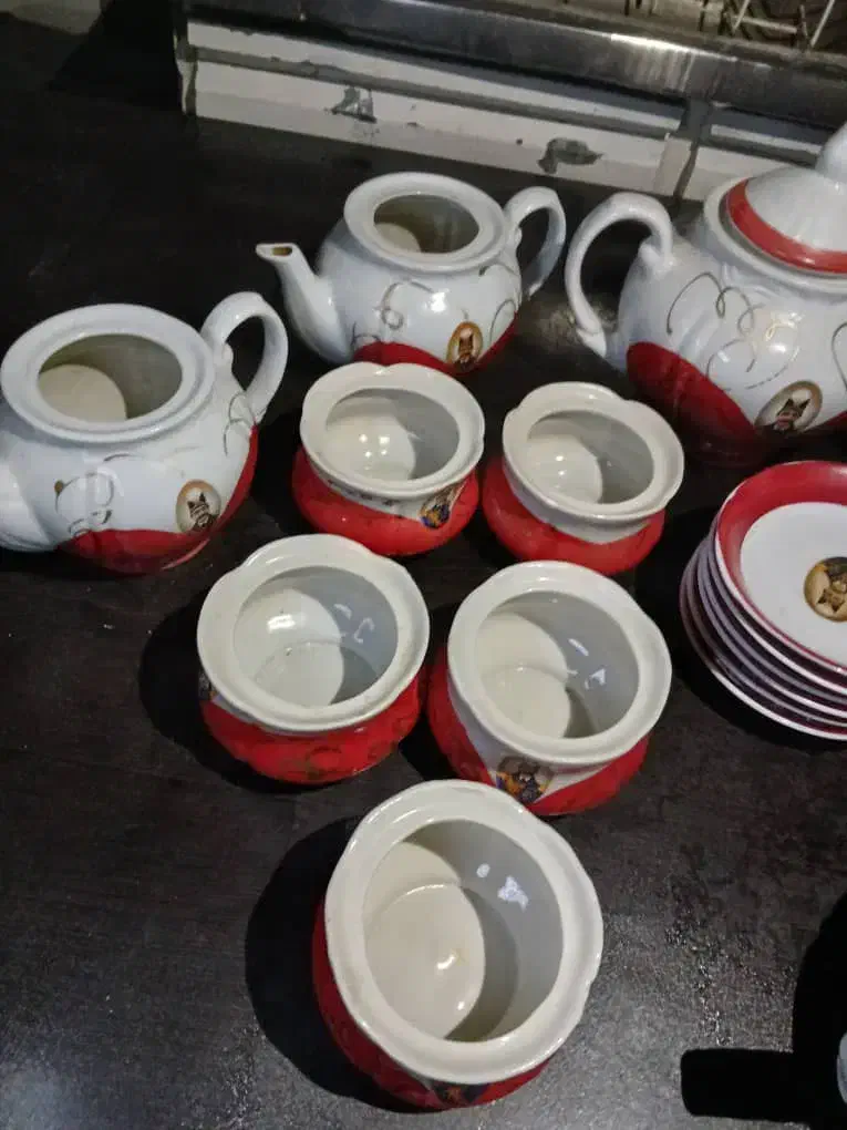 قوری|قوری، کتری، قهوه‌ساز دستی|شیراز, میانرود|دیوار