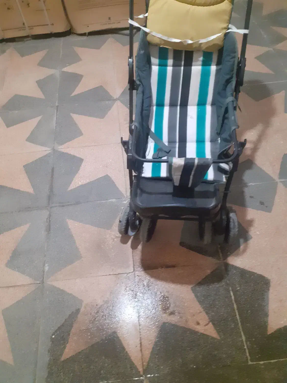 کالسکه بچه|کالسکه و لوازم جانبی|کنگاور, |دیوار