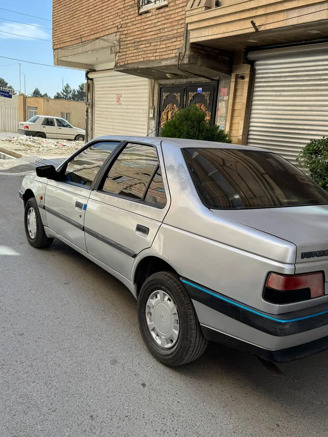 405مدل ۹۵ تمیز|خودرو سواری و وانت|نسیمشهر, |دیوار