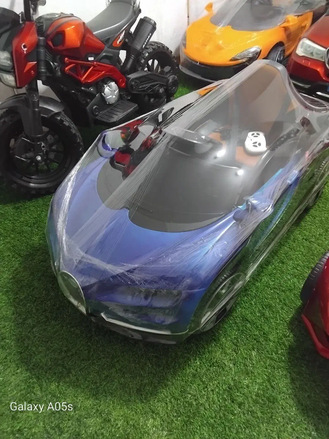 ماشین شارژی بوگاتی در حد نو|اسباببازی|قم, هفت تیر|دیوار