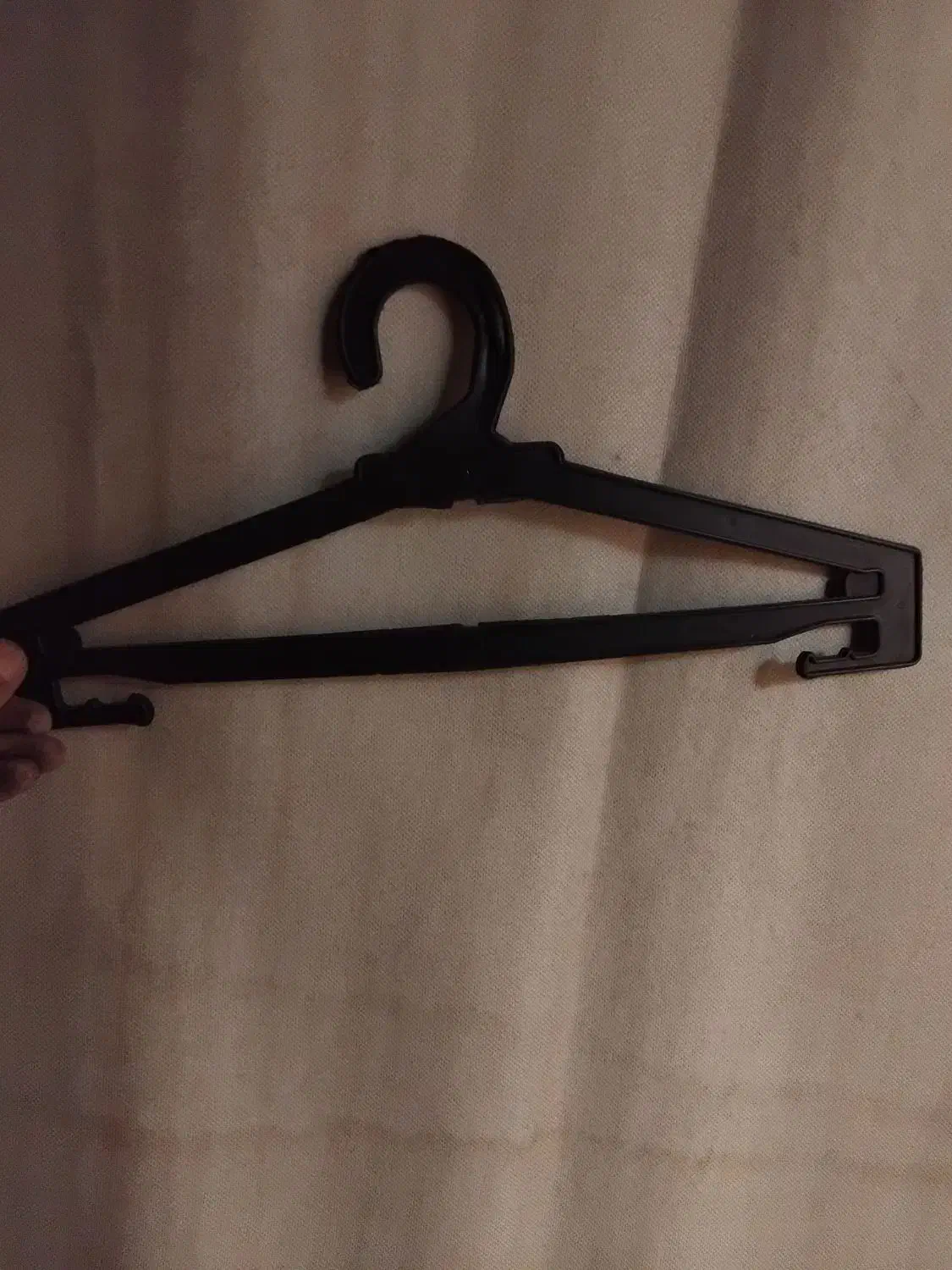 چوب لباسی .چوب کار|بندرخت و رخت‌آویز|شیراز, سهل‌آباد|دیوار