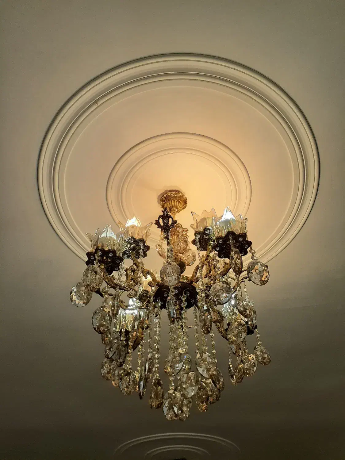 لوستر|لوستر و چراغ آویز|همدان, |دیوار