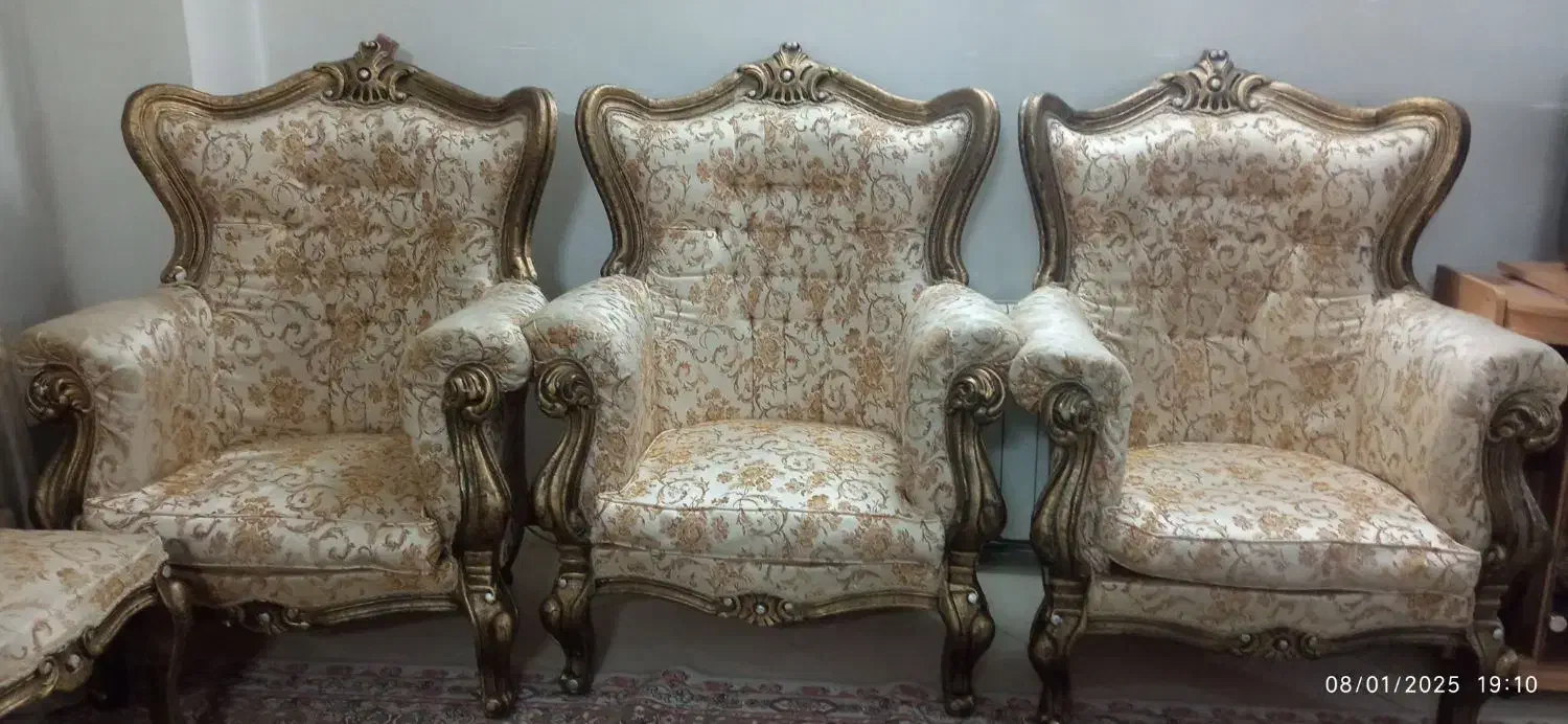 مبلمان ۹نفره سلطنتی|مبلمان خانگی و میز عسلی|خمینیشهر, |دیوار