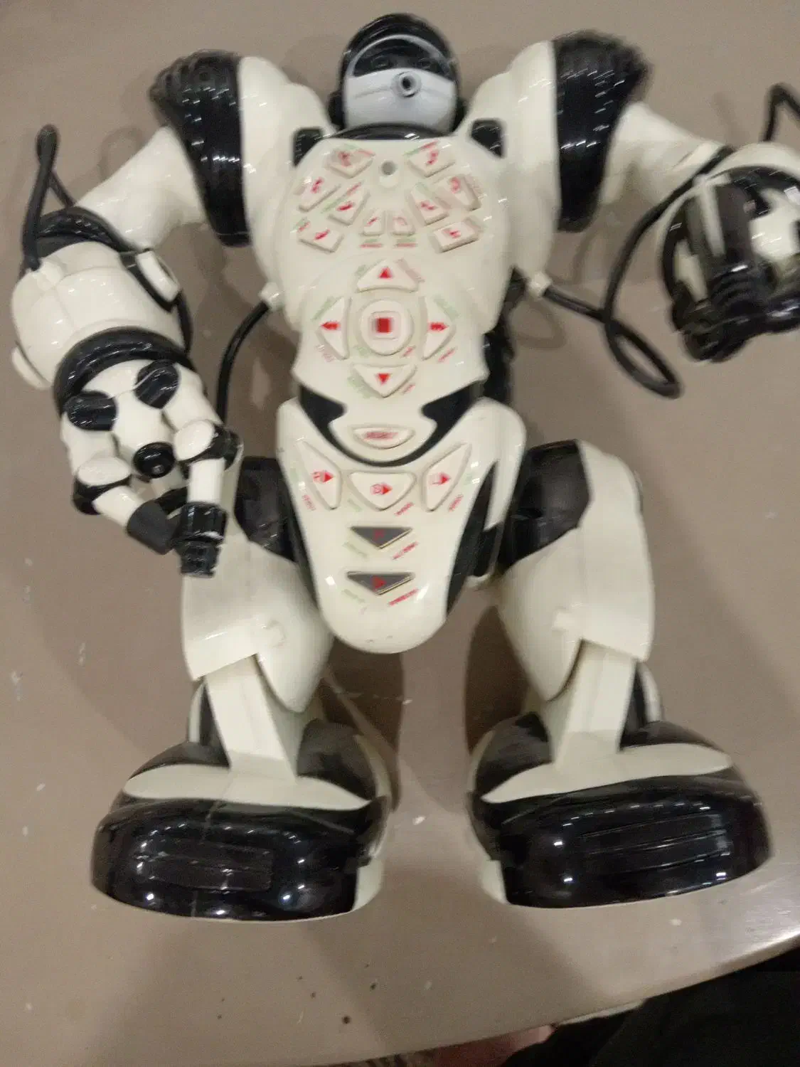 ربات کنترلی Roboactor مدل TT3313|اسباب‌‌بازی|تهران, قیام|دیوار