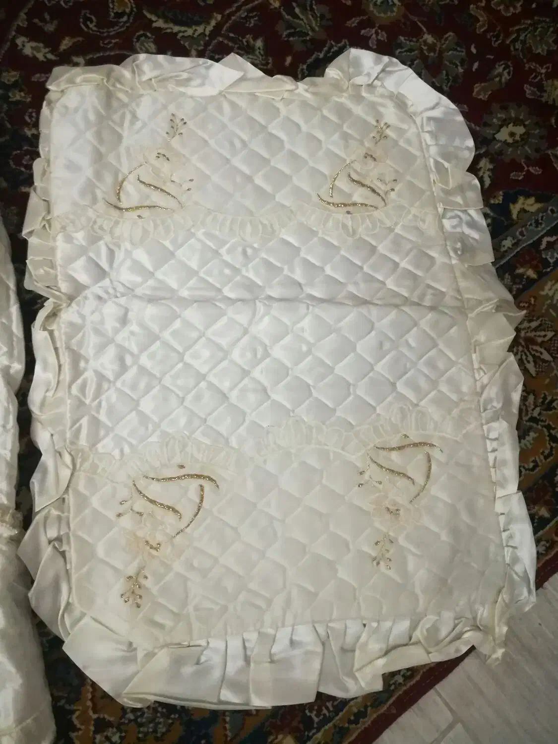 روتختی ساتن|سرویس روتختی|شیراز, نیستان|دیوار