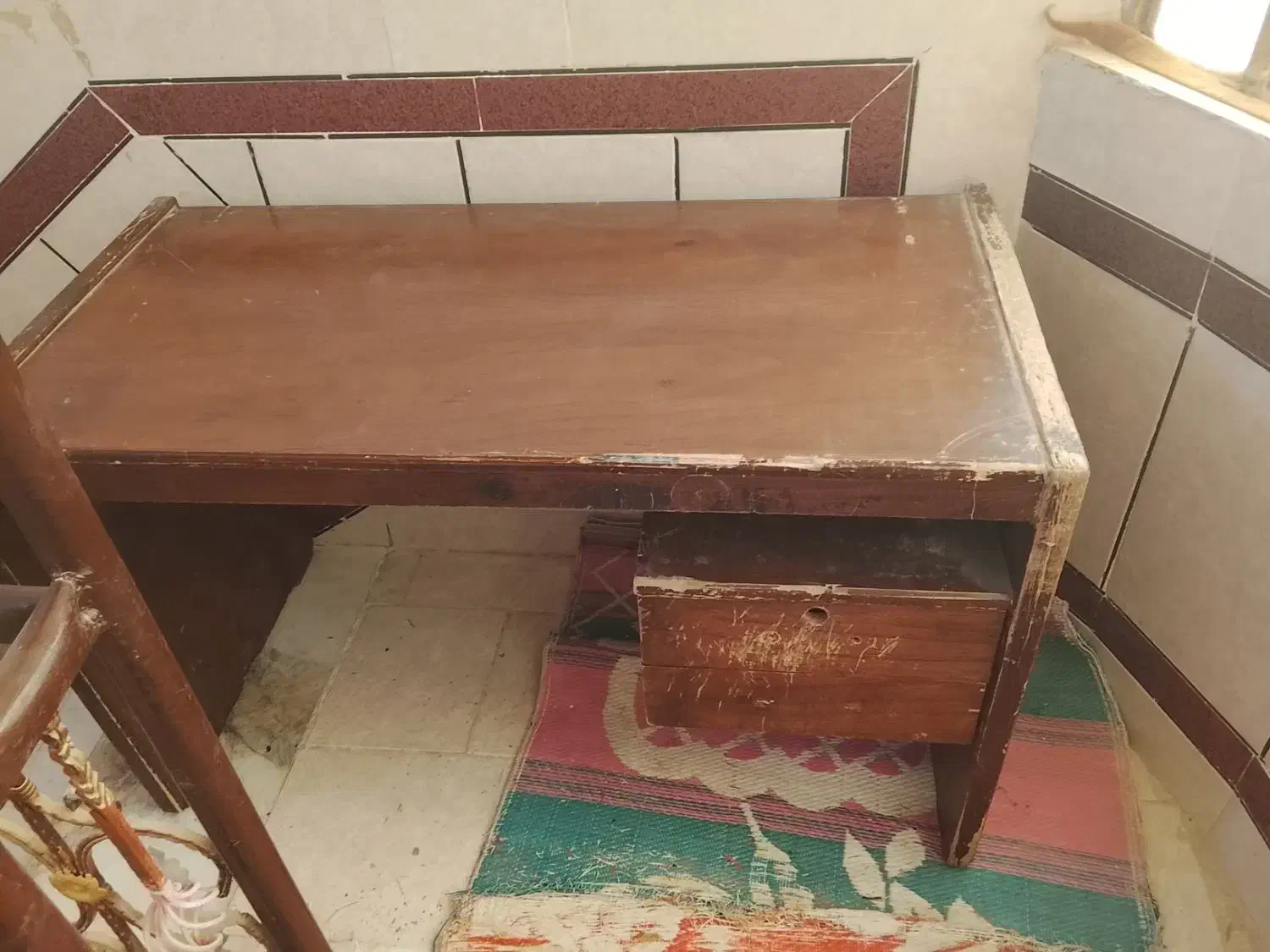 میز|میز تحریر و کامپیوتر|سراوان, |دیوار