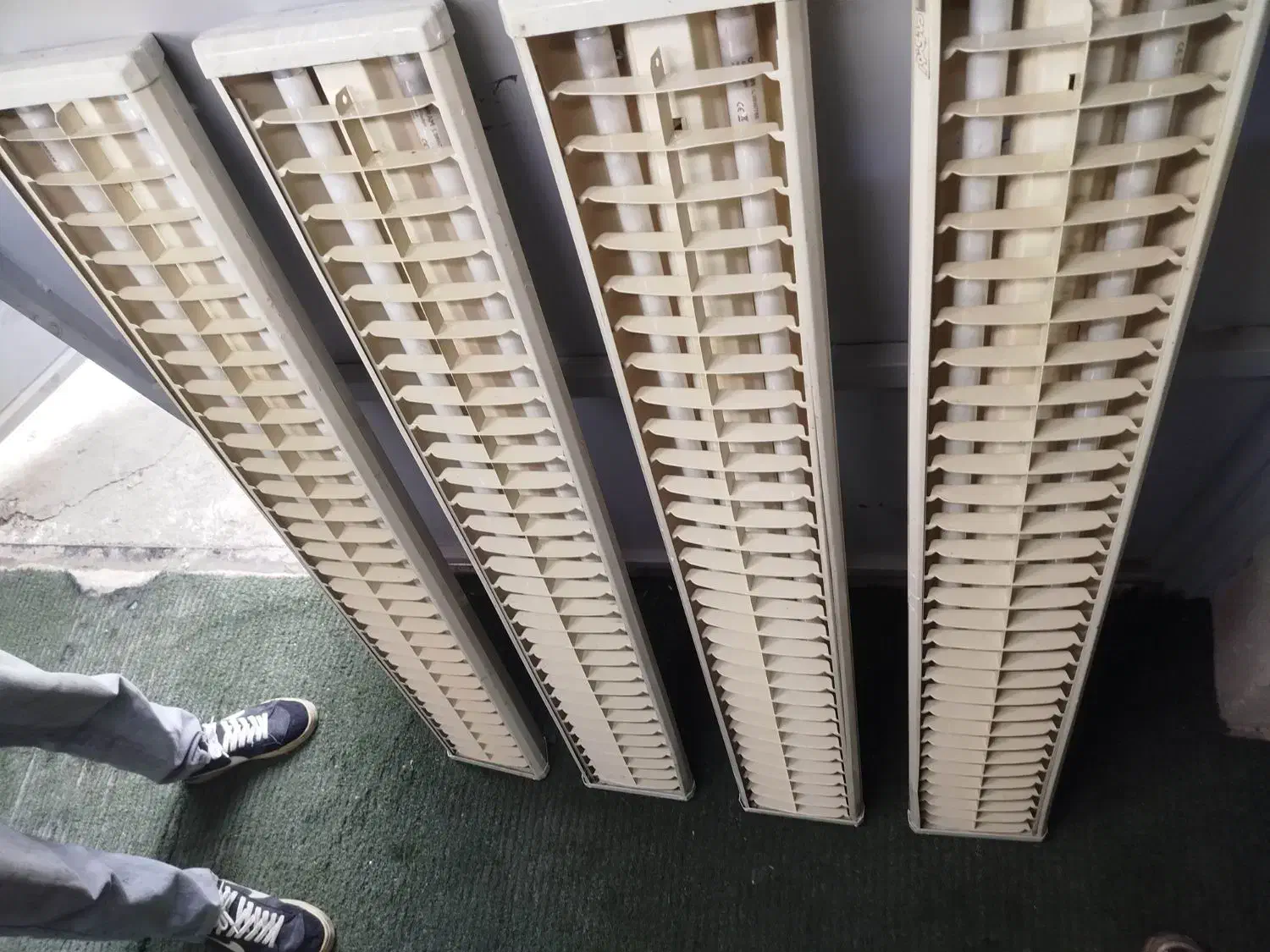 4 عدد مهتابی بزرگ با لامپ|لامپ و چراغ|گرگان, |دیوار