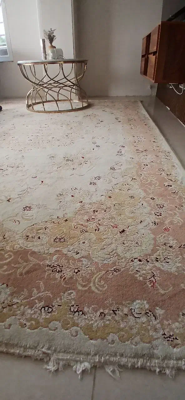 2 تخته فرش 6 متری و 1 تخته فرش 4 متری تمیز|فرش|رودسر, |دیوار
