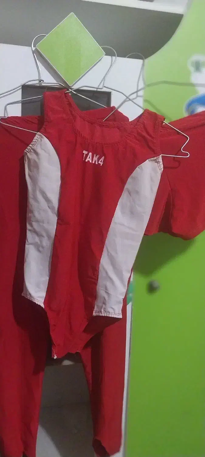 لباس ژیمناستیک|تجهیزات ورزشی|نیشابور, دهنو|دیوار