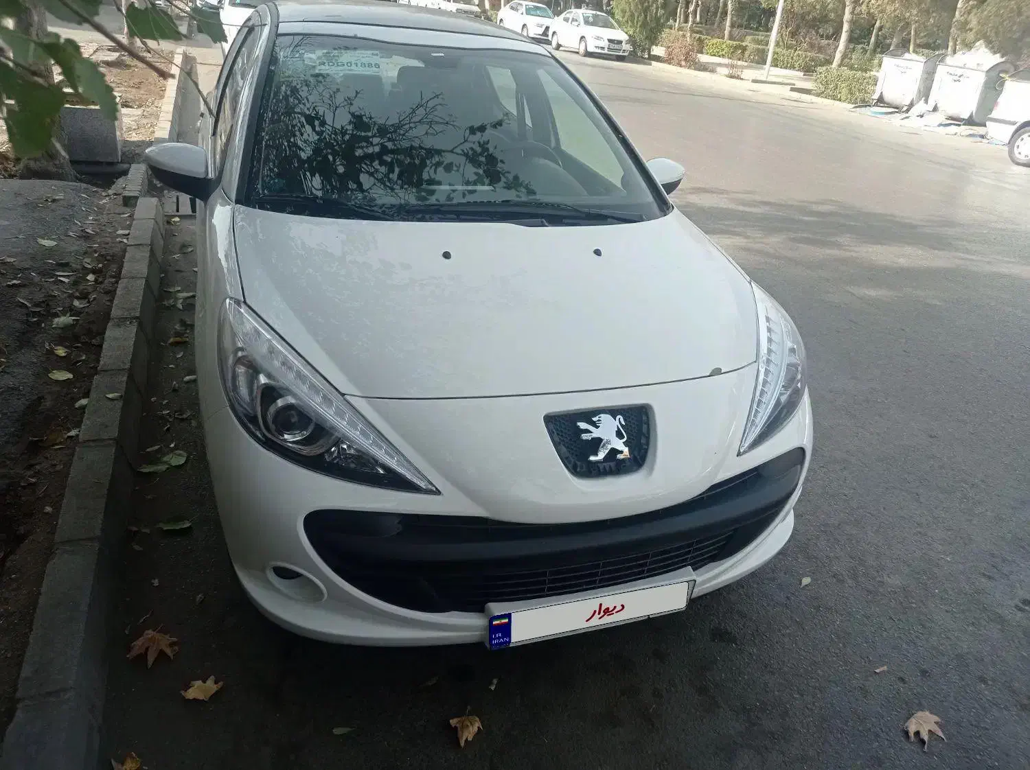 ۲۰۷مدل ۴۰۳ا|خودرو سواری و وانت|مشهد, عنصری|دیوار