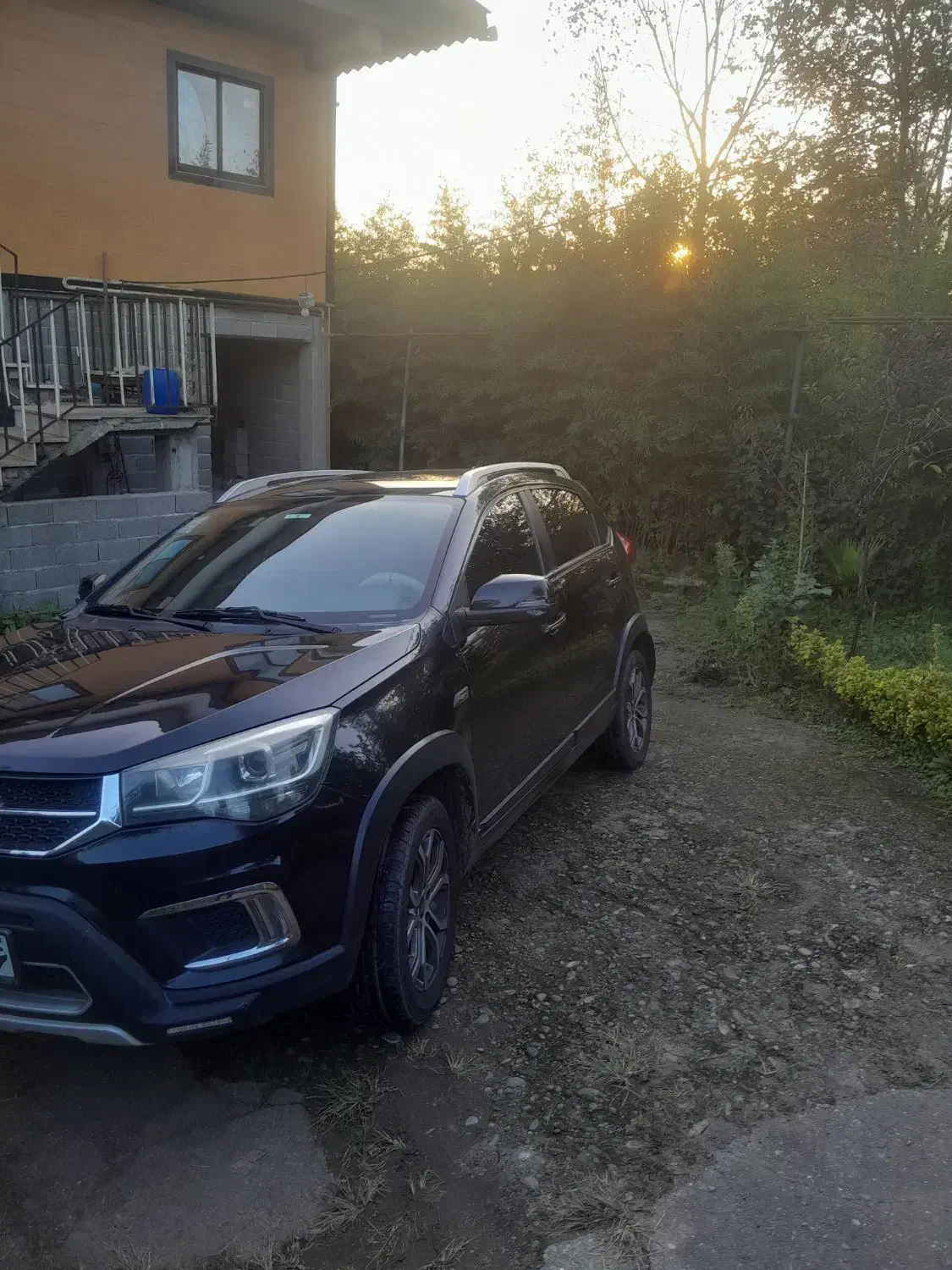 فروش خودرو ام وی ام مشکی مدل ۹۶|خودرو سواری و وانت|کلاچای, |دیوار