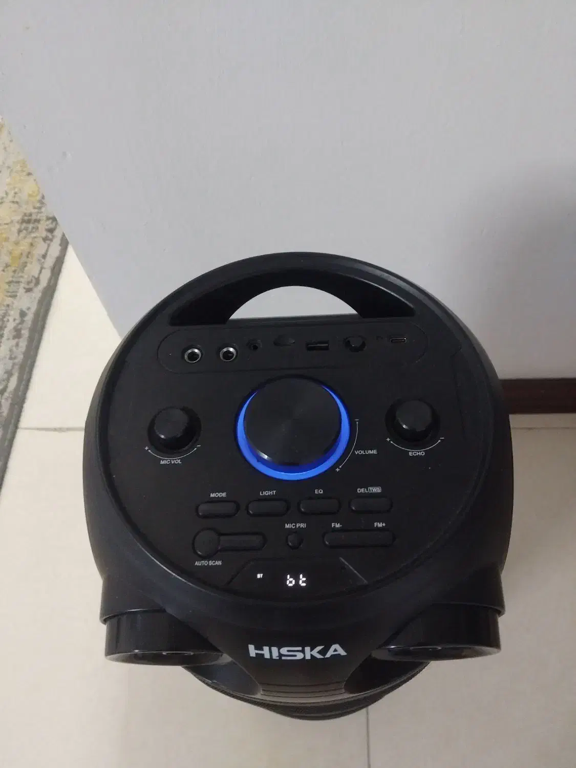 اسپیکر با برند هیسکا درحد نو|صوتی و تصویری|خمینیشهر, |دیوار