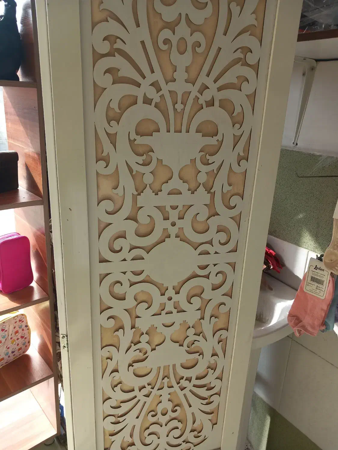 پارتیزن درحدنو|جاکفشی، کمد، دراور|ساری, |دیوار