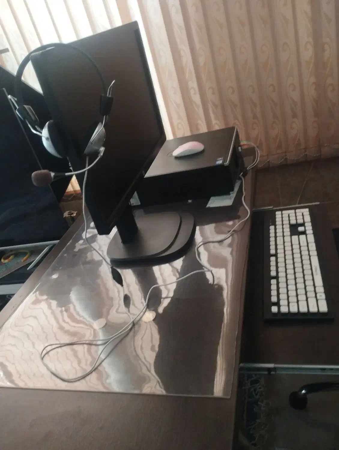 کامپیوتر رومیزی|رایانه رومیزی|یزد, |دیوار