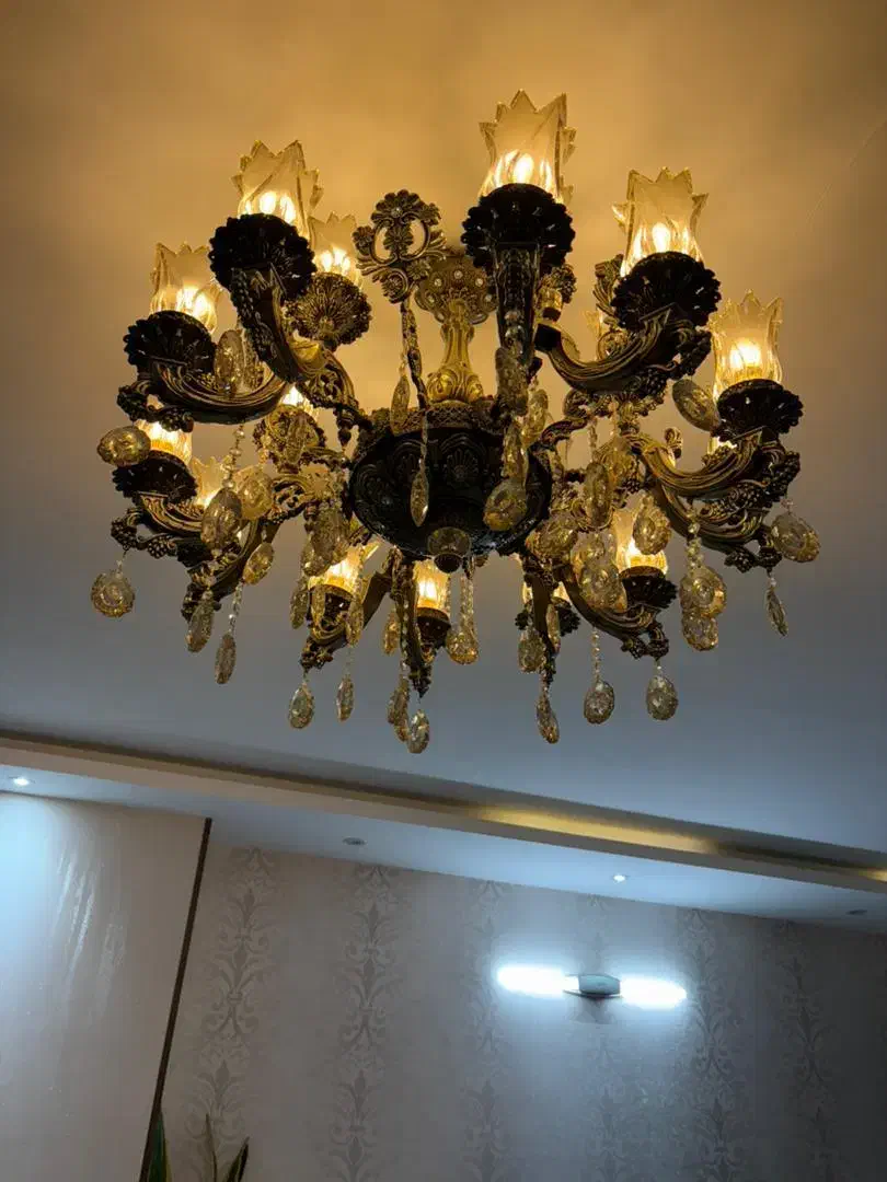 لوستر|لوستر و چراغ آویز|اصفهان, شاه پسند|دیوار