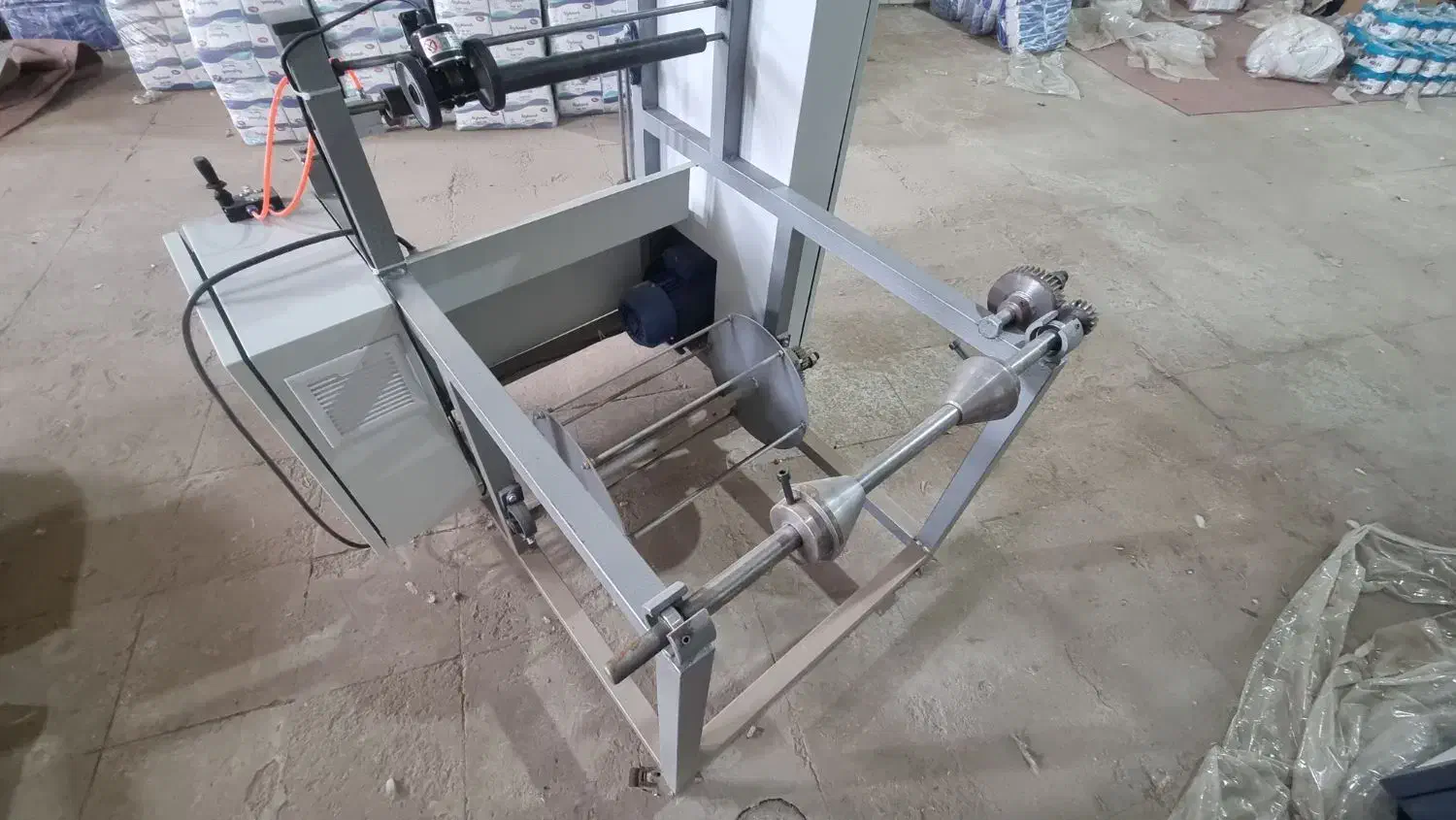 دستگاه چهار کاره رول کن|ماشین‌آلات صنعتی|قم, انصار‌الحسین|دیوار