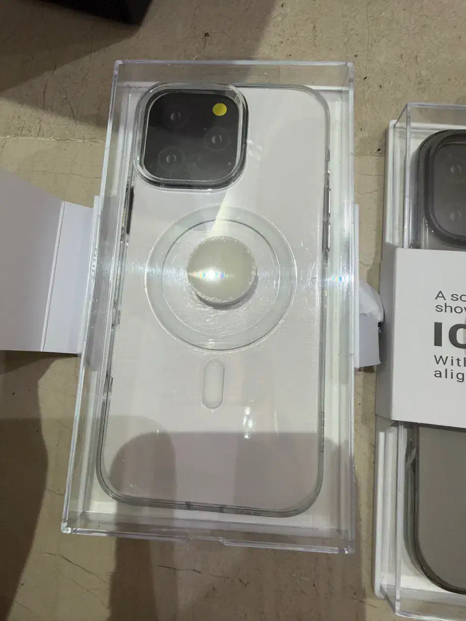 قاب کی دو تمام طلق ۱۷ پرومکس|لوازم جانبی موبایل و تبلت|تهران, قنات‌کوثر|دیوار