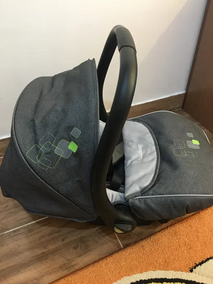 کریر و آغوشی نو|کالسکه و لوازم جانبی|قشم, |دیوار