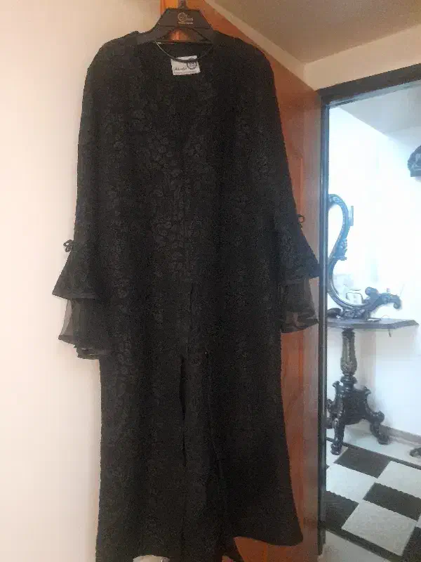 مانتومشکی مجلسی آستین طورحریر|لباس|قم, انسجام|دیوار