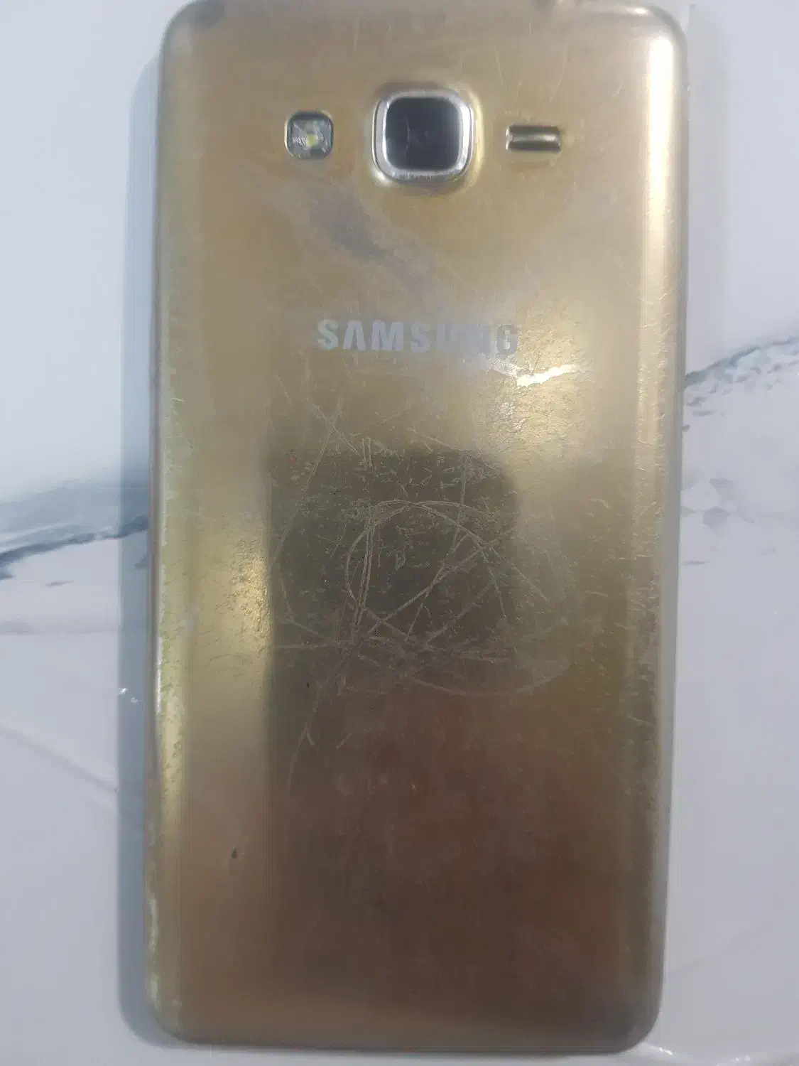 گوشی سامسونگ کارکرده درزابل|موبایل|زابل, |دیوار