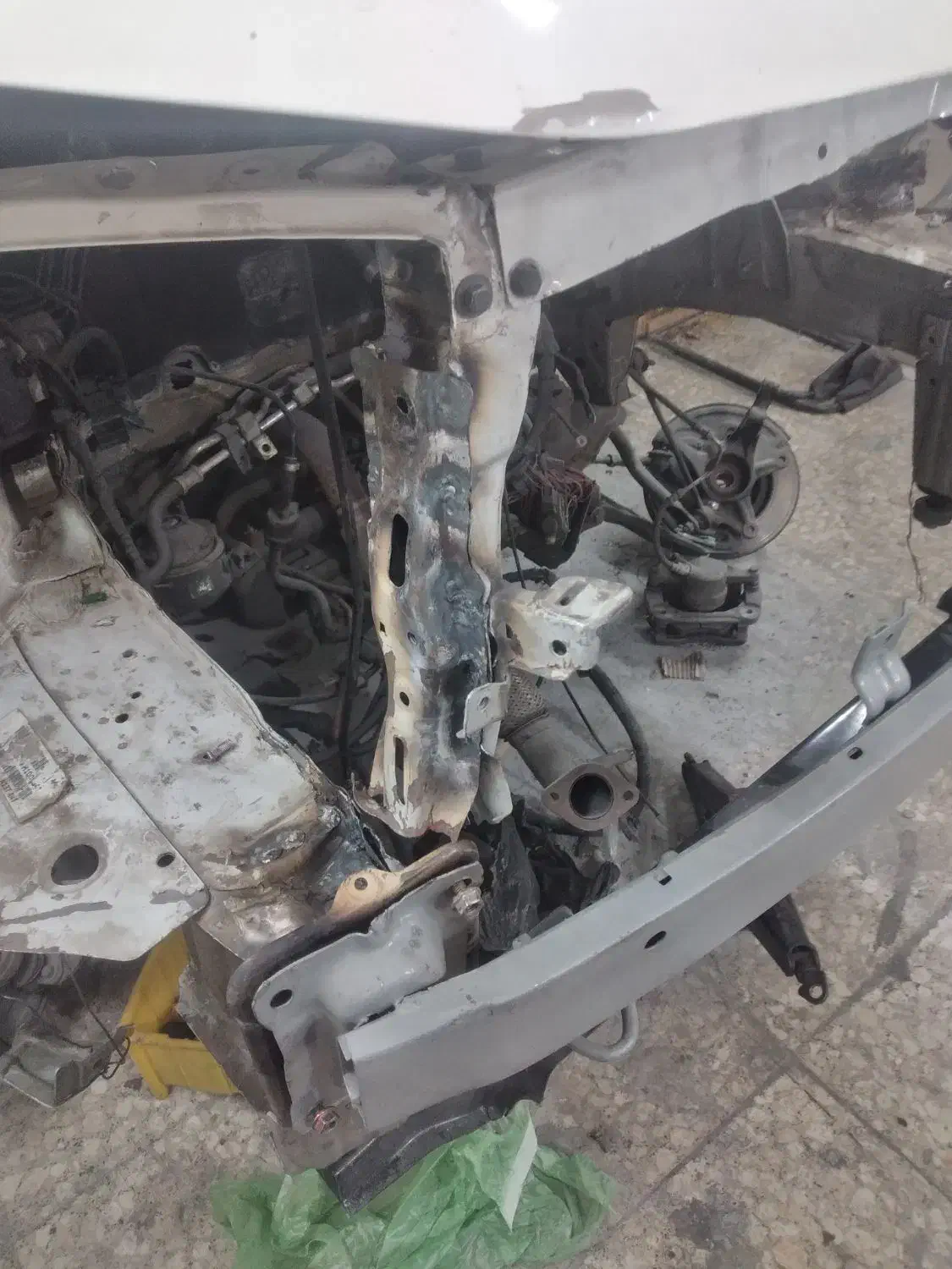 ام وی ام ایکس ۲۲ تصادفی|خودرو سواری و وانت|تهران, نیروی دریایی|دیوار