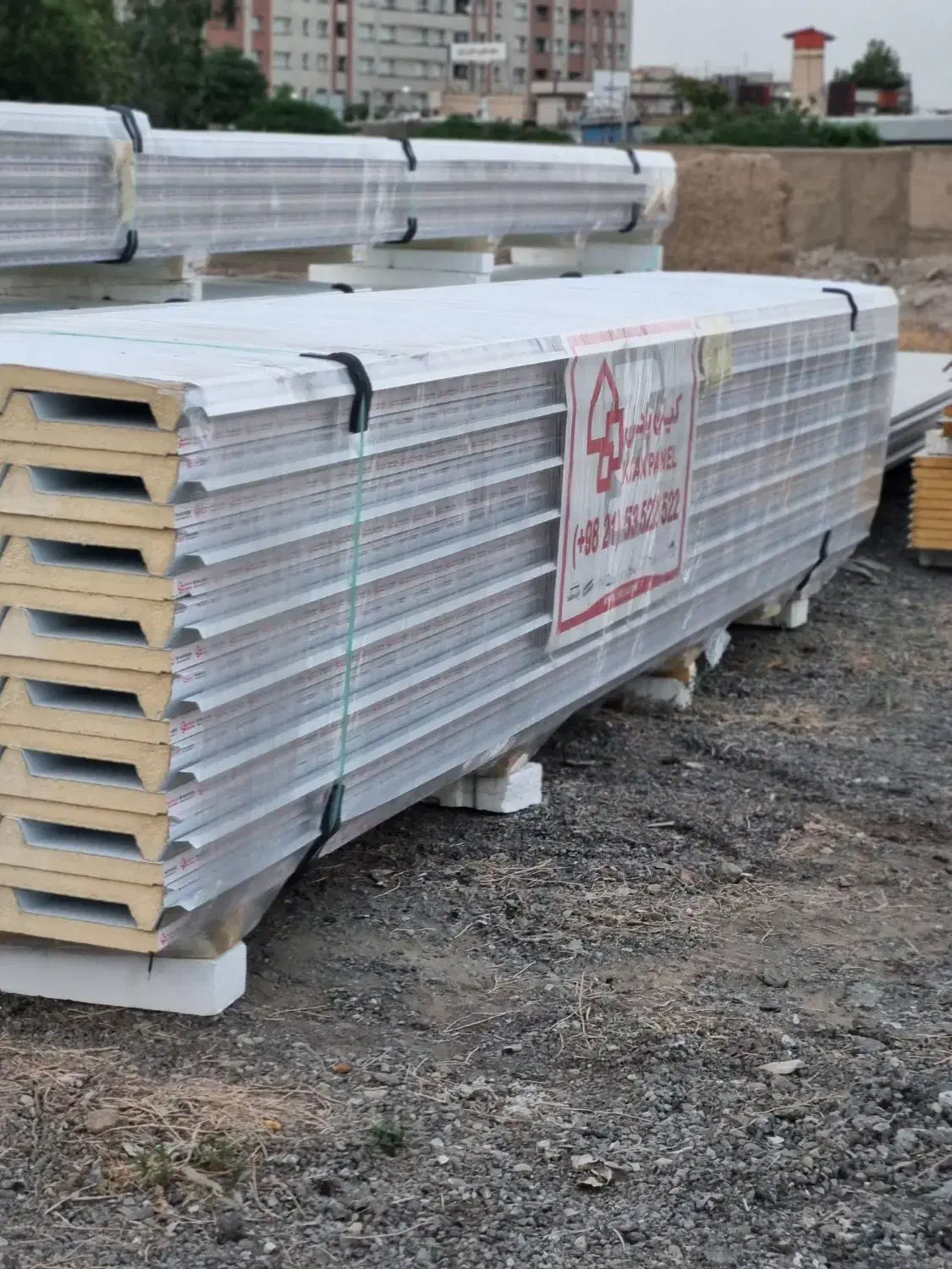 ساندویچ پانل دپوی عمده کبیر.کیان.ماموت تحویل روز|عمدهفروشی|تهران, شهرک فردوس (حسینی)|دیوار