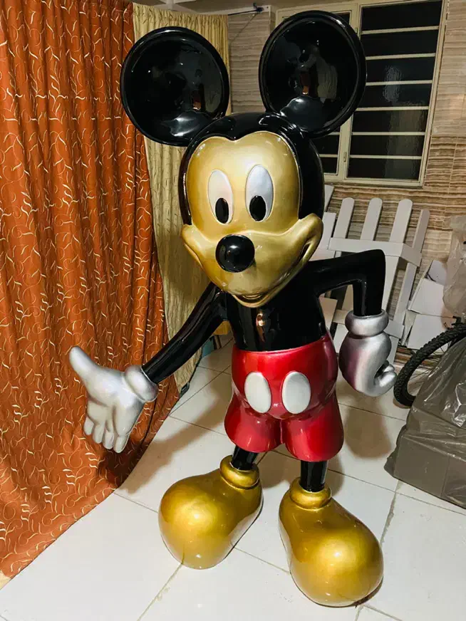 مجسمه بزرگ میکی موس (Mickey Mouse)|مجسمه، تندیس، ماکت|اردبیل, |دیوار