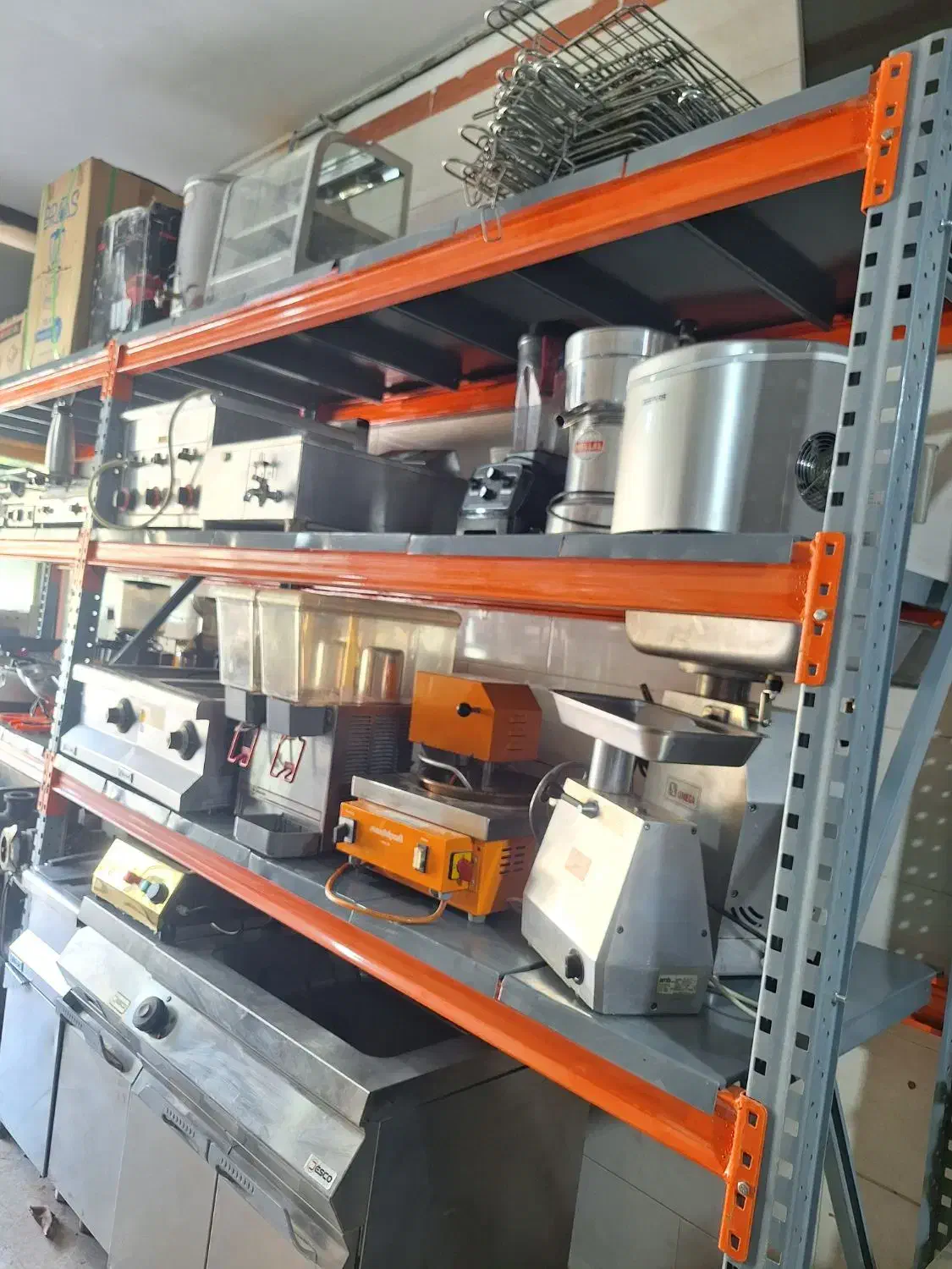 فروش وخرید انواع فرهای ریلی|کافیشاپ و رستوران|تهران, چیتگر جنوبی|دیوار