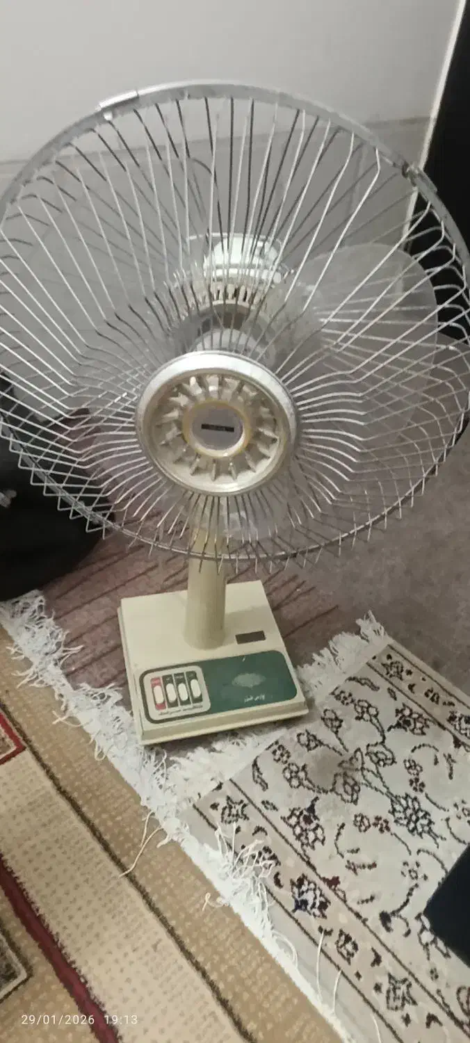 پنکه قدیمی|پنکه و تصفیهکنندهٔ هوا|فسا, |دیوار