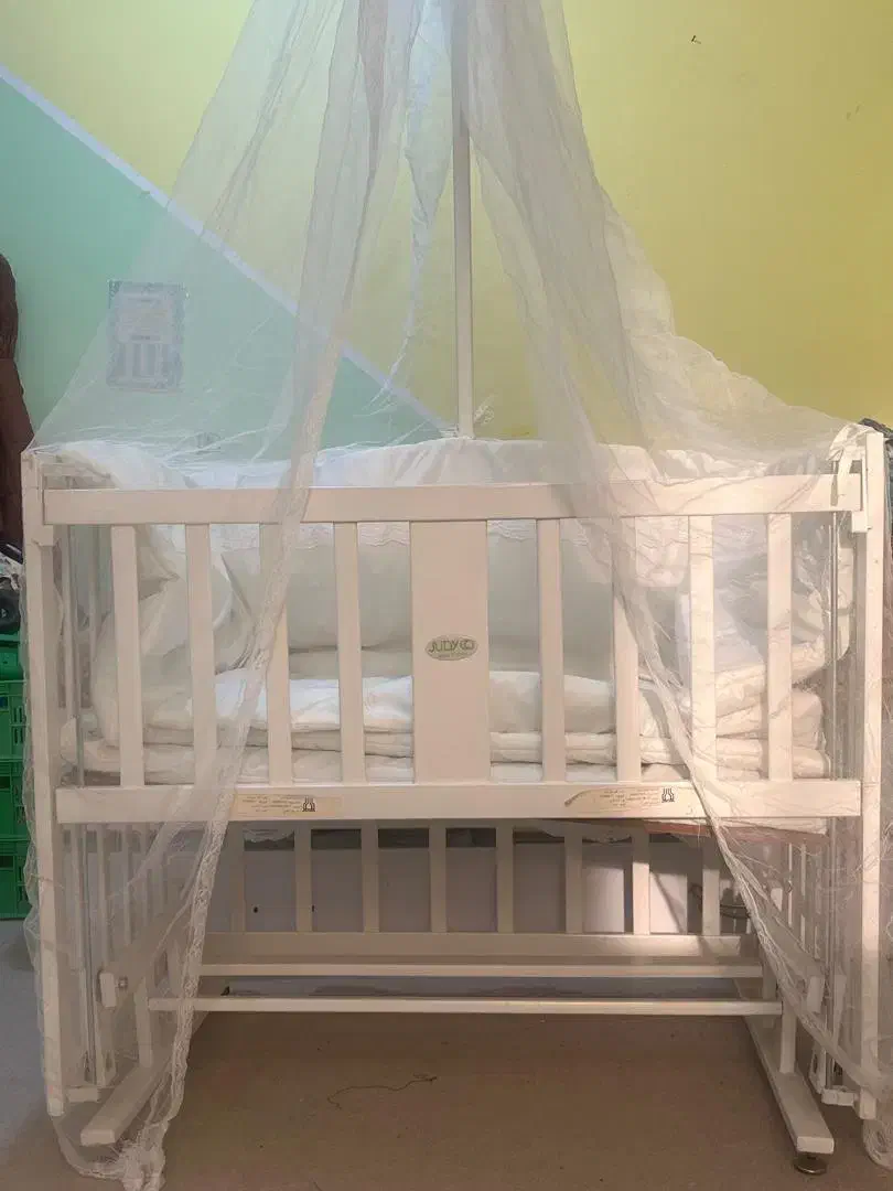 تخت کودک|تخت و صندلی بچه|بندر ماهشهر, |دیوار