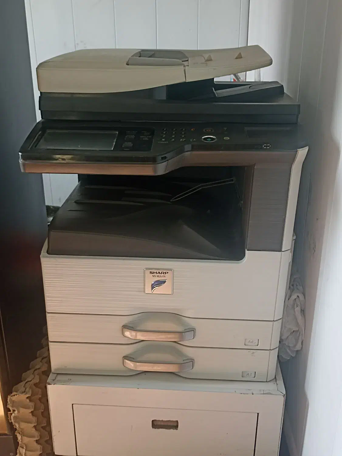 یه دستگاه کپی تمیز|پرینتر، اسکنر، کپی، فکس|فهرج, |دیوار