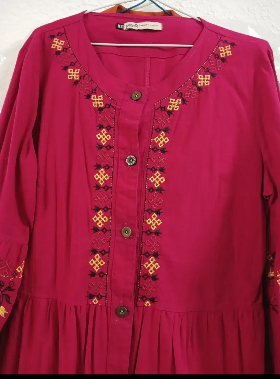 مانتو نخی سنتی|لباس|رشت, انصاری|دیوار