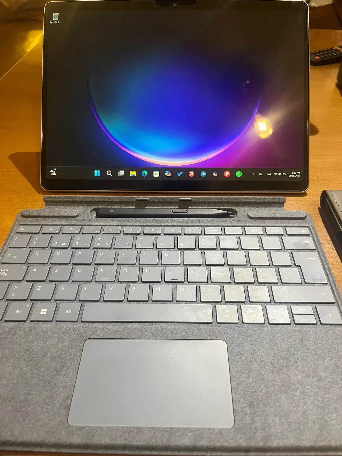 Surface pro 10 + کیبورد signature و قلم slim pen 2|رایانه همراه|شیراز, زرهی|دیوار