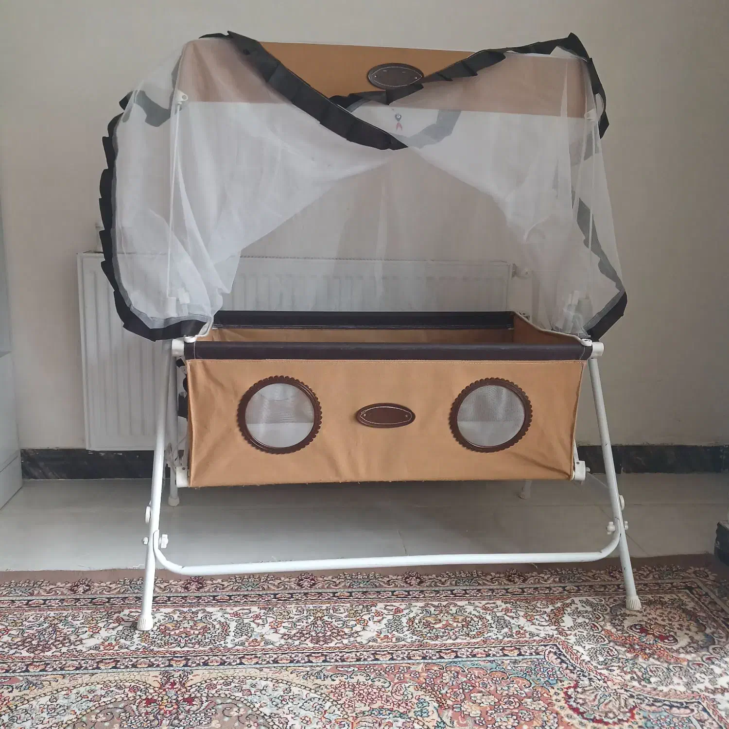 گهواره  نوزاد|تخت و سرویس خواب|رامسر, |دیوار