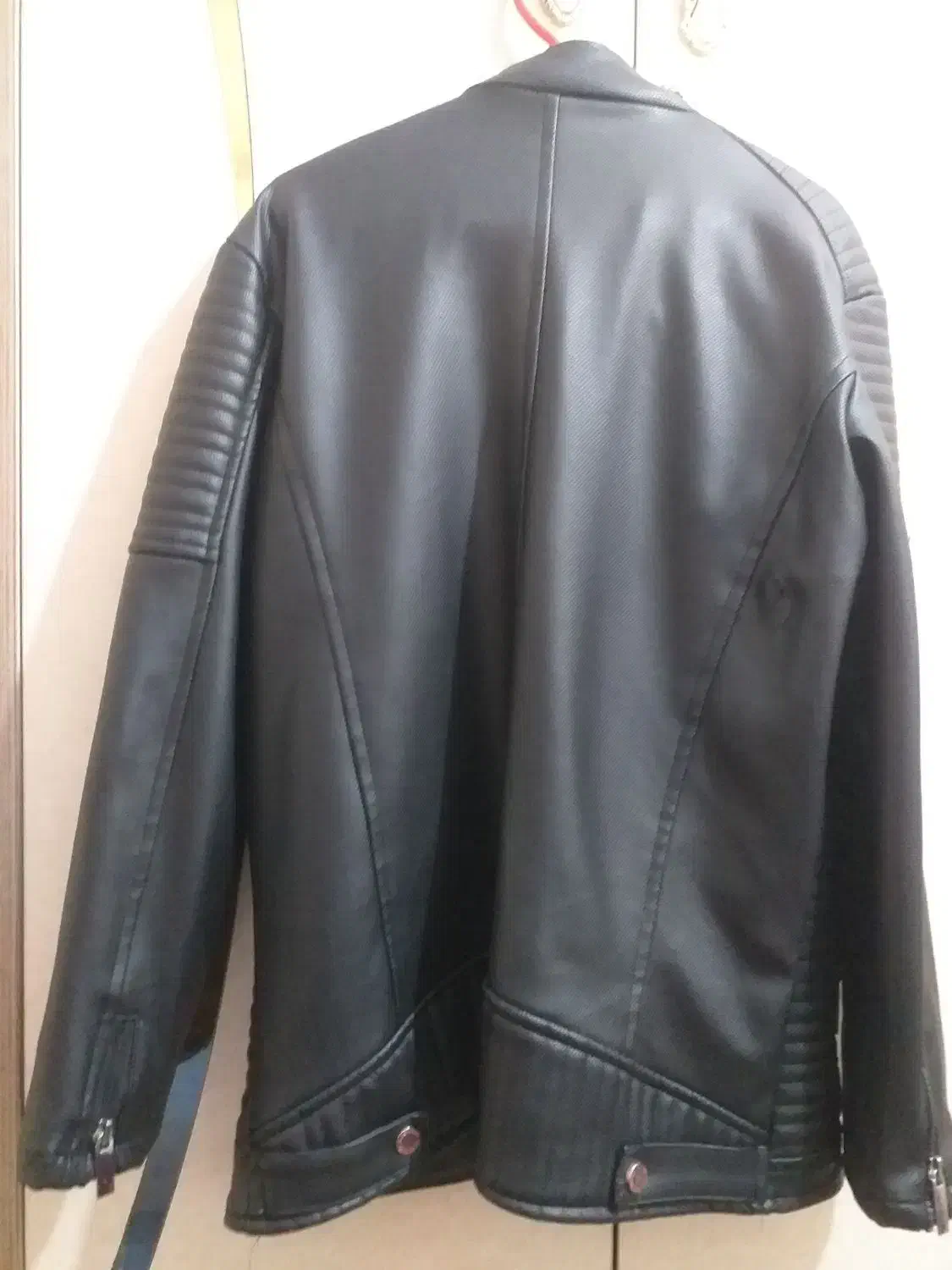 کاپشن چرم . کت و شلوار مجلسی و اسپرت|لباس|اهواز, معین زاده|دیوار